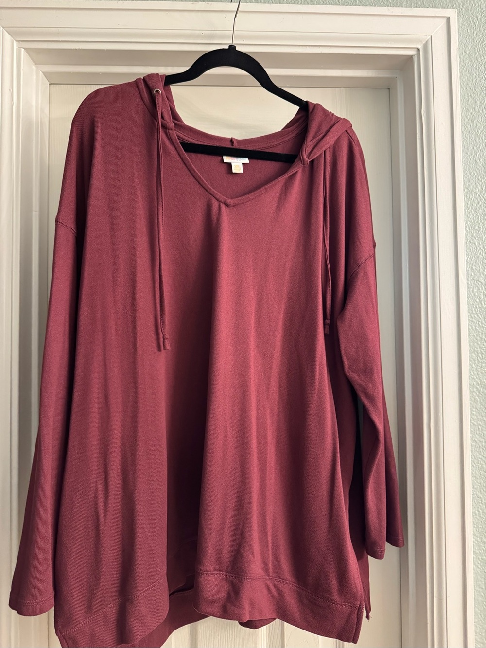 LuLaRoe Eliza Maroon (light sweater knit material) V-Neck Hooded Pullover